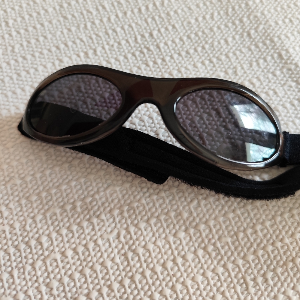 Baby Banz Adventure Sunglasses